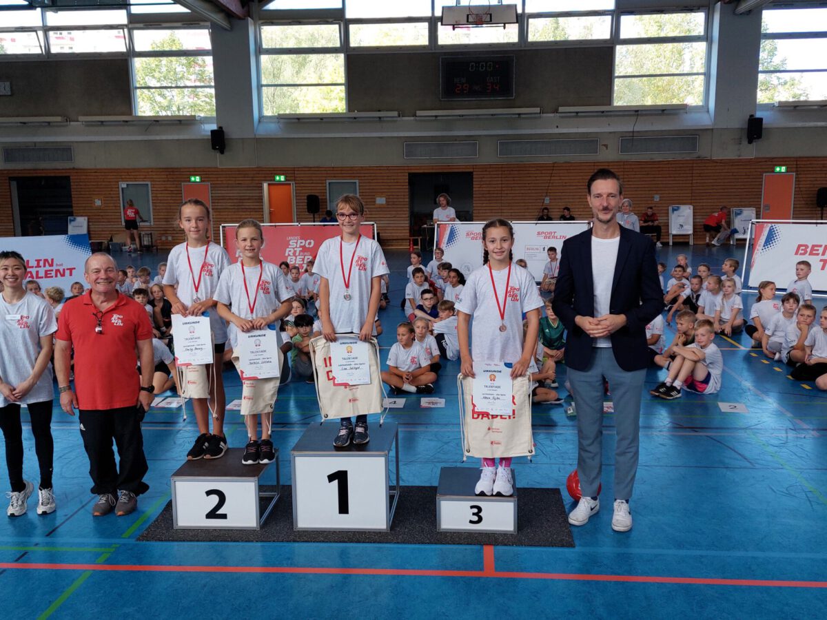 Siegerehrung Leichtathletik Mädchen